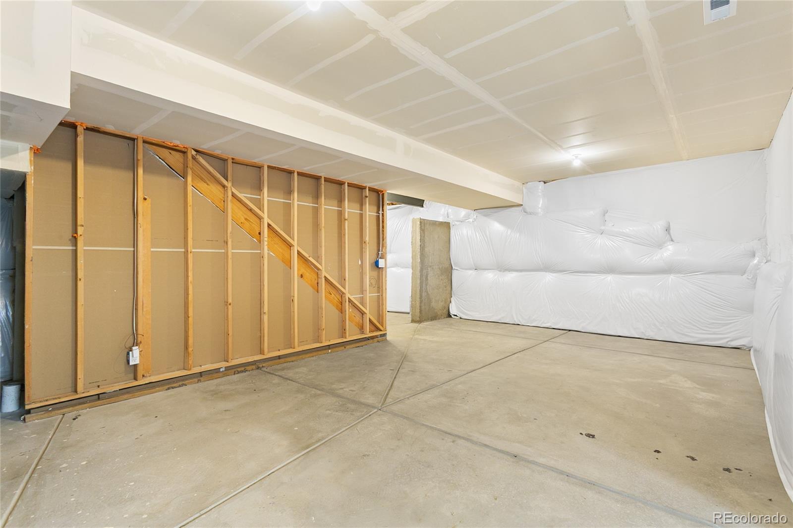 140 Racer Street Bennett, CO 80102 - Photo 34 of 43