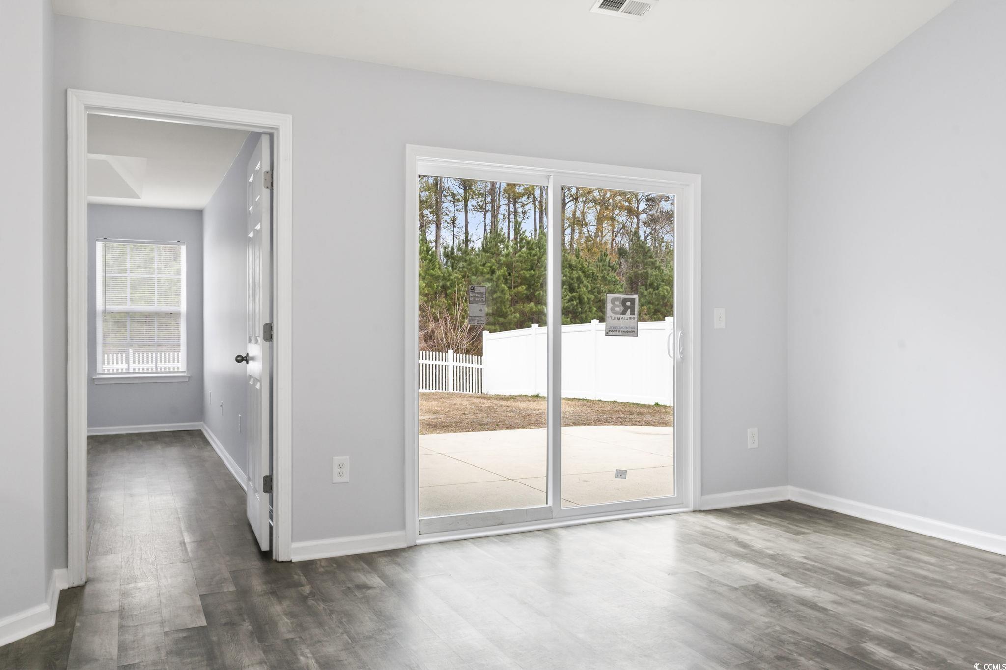 293 Foxpath Loop Myrtle Beach, SC 29588 - Photo 5 of 32 Gallery Image 5