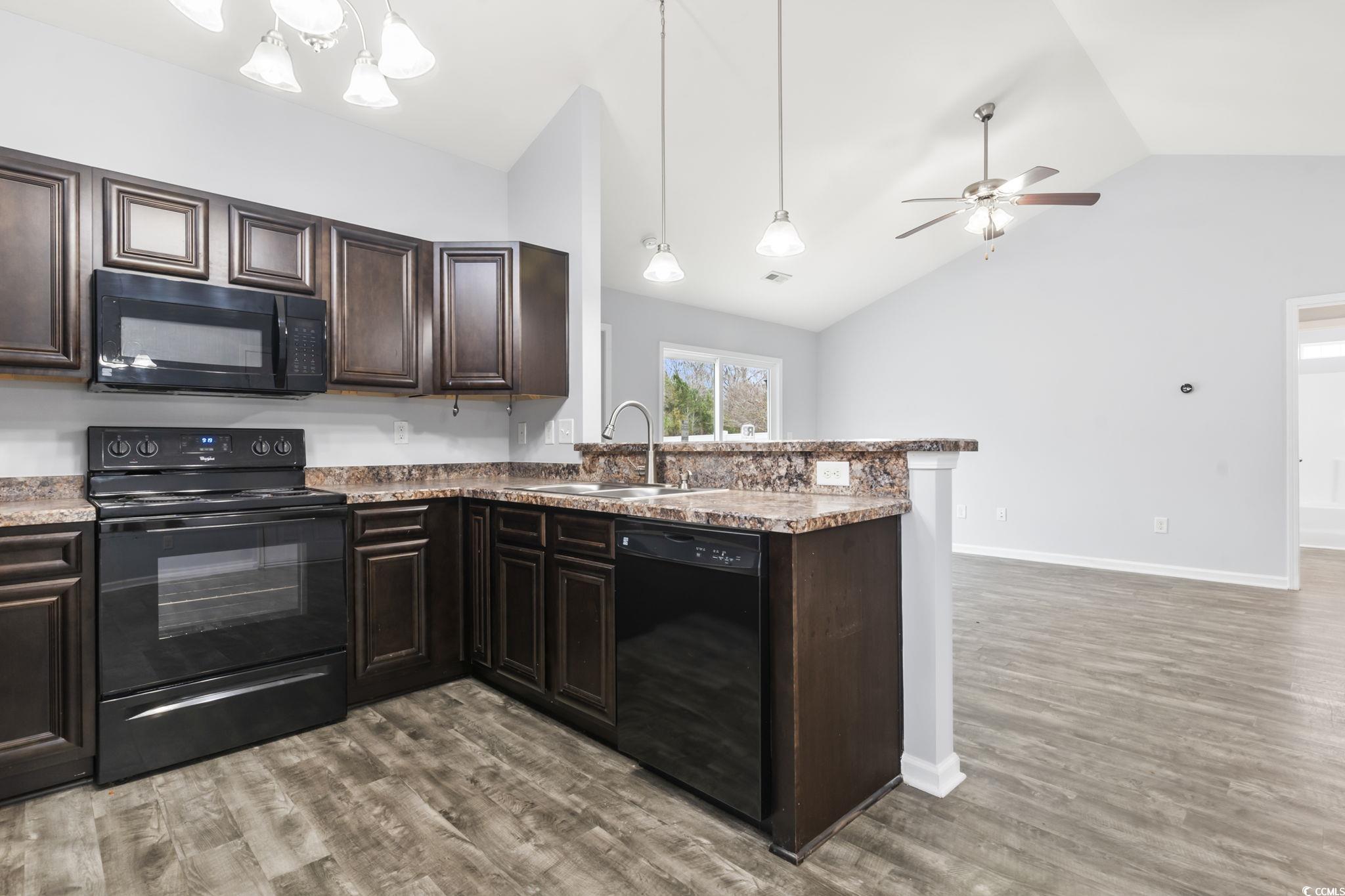 293 Foxpath Loop Myrtle Beach, SC 29588 - Photo 8 of 32 Gallery Image 8