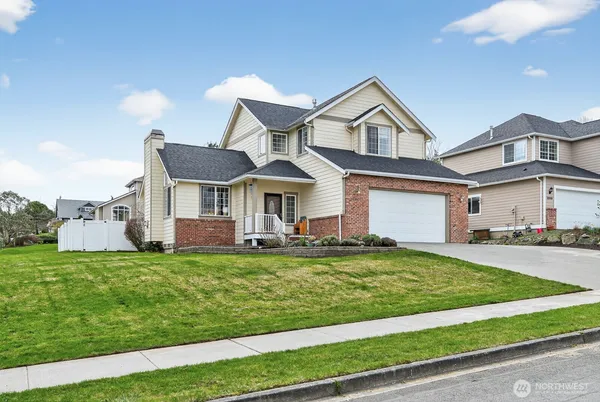 $850,000 | 2301 23rd Street, Anacortes, WA 98221