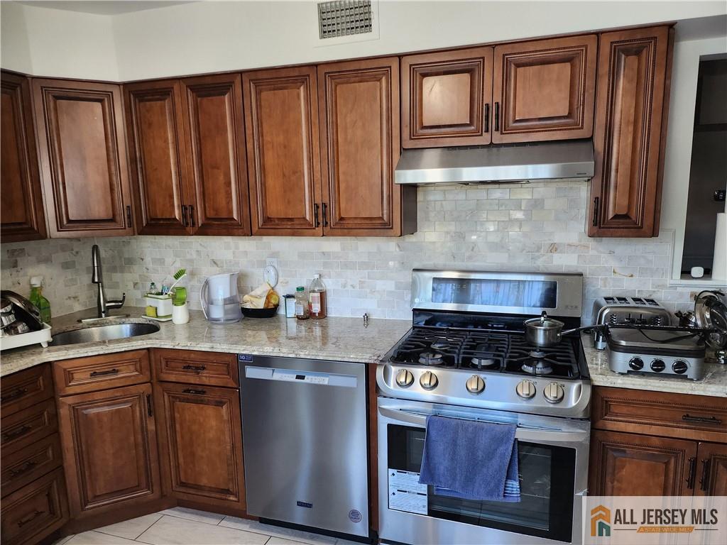 8608 Hana Road Edison, NJ 08817 - Photo 1 of 28