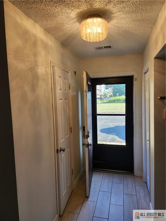 8608 Hana Road Edison, NJ 08817 - Photo 3 of 28