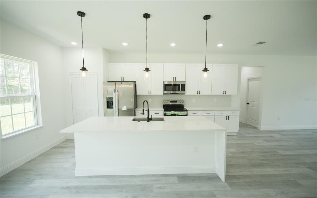 13265 Southwest 85th Circle Ocala, FL 34473 - Photo 10 of 53