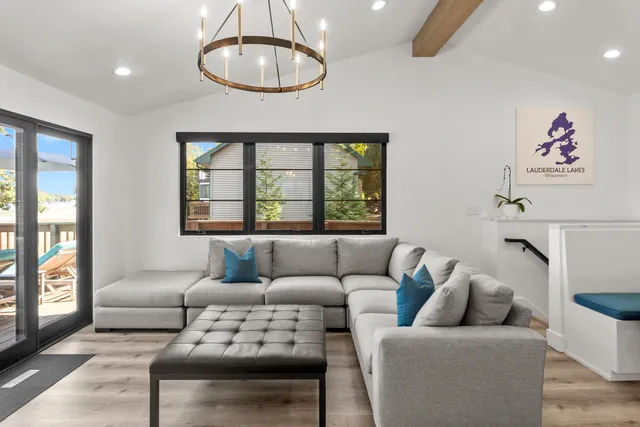 $899,700 | W5712 North Drive, La Grange, WI 53121