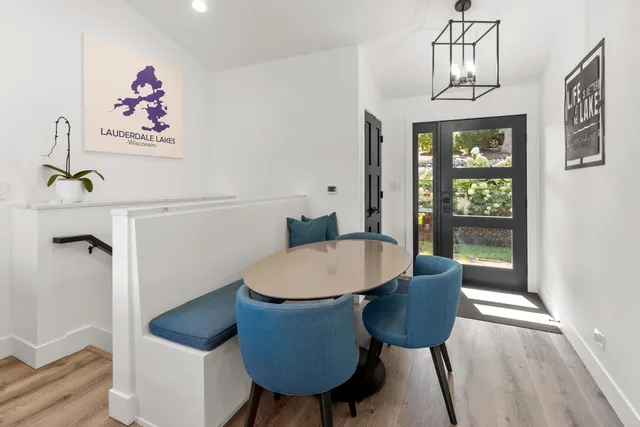 $899,700 | W5712 North Drive, La Grange, WI 53121