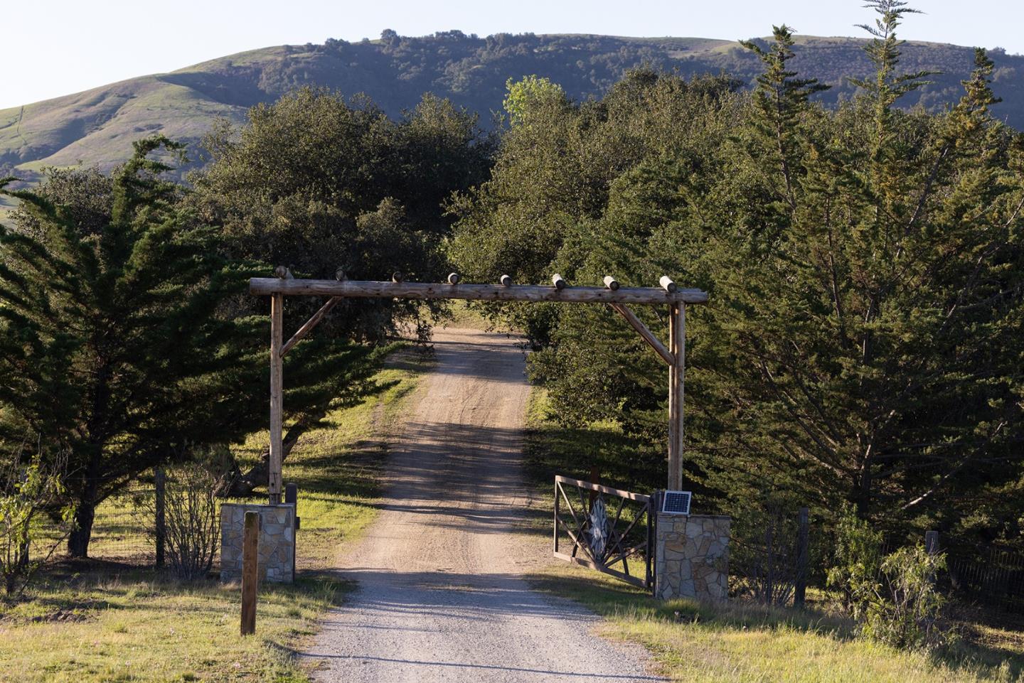 28000 Underwood Road Salinas, CA 93908 - Photo 6 of 41 a view of pathway along with trees
