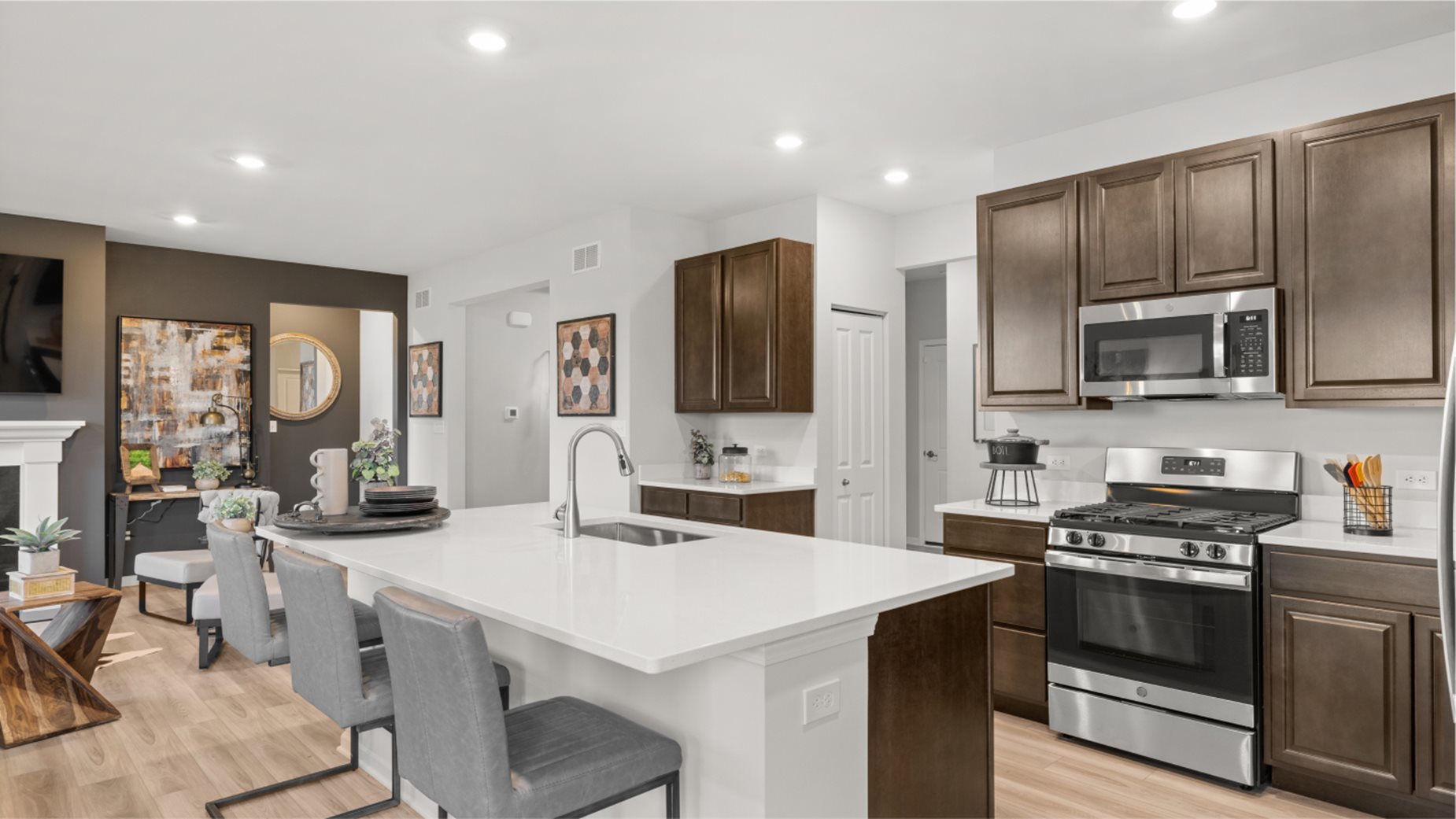 12231 Ehorn Road Huntley, IL 60142 - Photo 17 of 46 Gallery Image 17