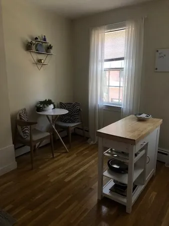 $2,575 | 27 Melrose Street, Unit 4, Boston, MA 02116