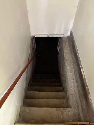 $129,000 | 1158 East Summitt Street, Wawaka, IN 46794