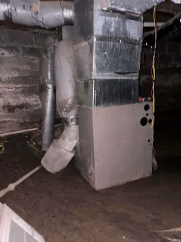 $129,000 | 1158 East Summitt Street, Wawaka, IN 46794