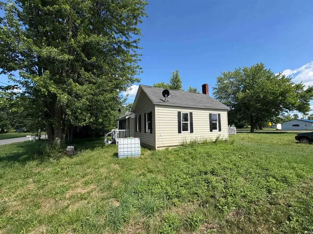 $129,000 | 1158 East Summitt Street, Wawaka, IN 46794