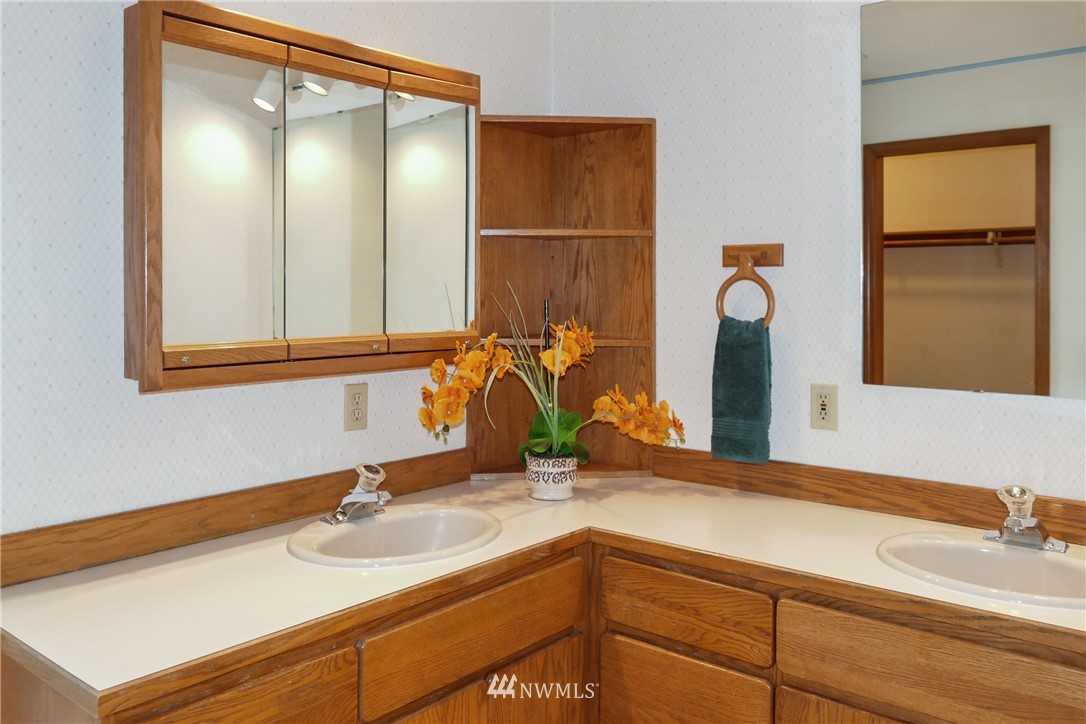 5824 Blvd Ext Road Southeast Olympia, WA 98501 - Photo 22 of 40 Gallery Image 22