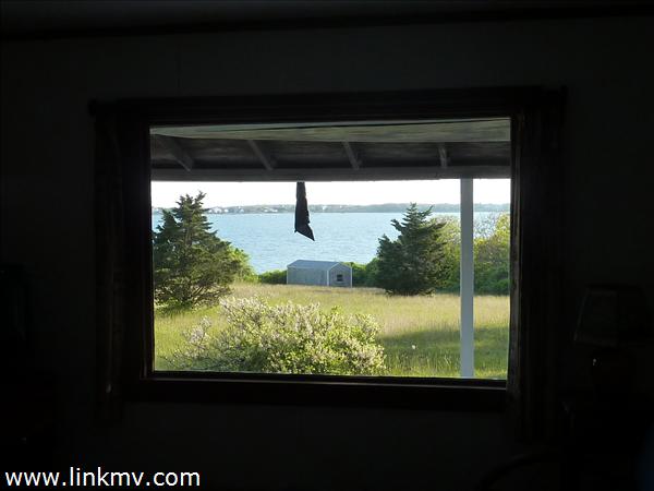 16 Old Pocha Road Edgartown, MA 02539 - Photo 6 of 8 http://d1qzqeyxiitrap.cloudfront.net/photos/21460/600/f5a47513.jpg