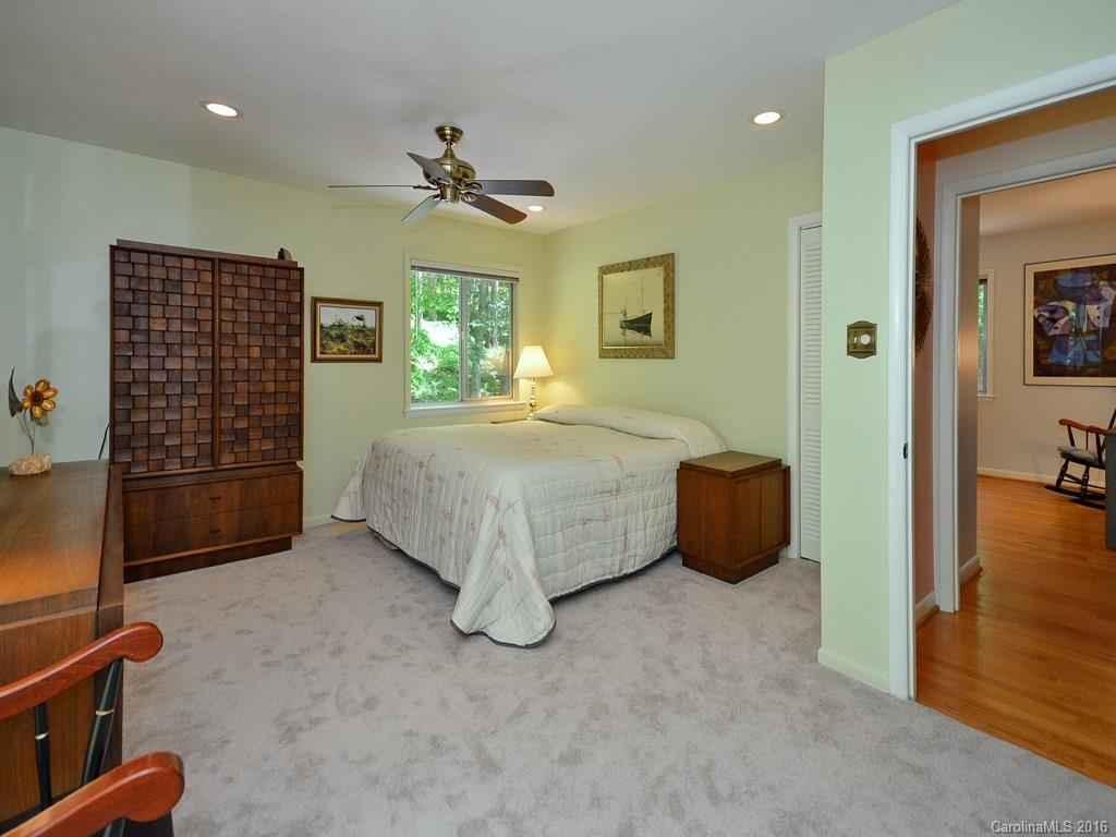 169 Cherokee Road Asheville, NC 28804 - Photo 12 of 24 Gallery Image 12