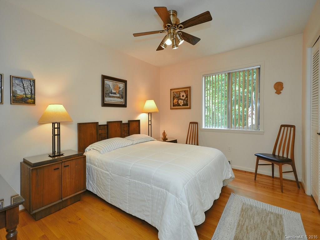 169 Cherokee Road Asheville, NC 28804 - Photo 14 of 24 Gallery Image 14