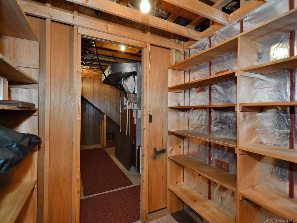 169 Cherokee Road Asheville, NC 28804 - Photo 19 of 24 Gallery Image 19