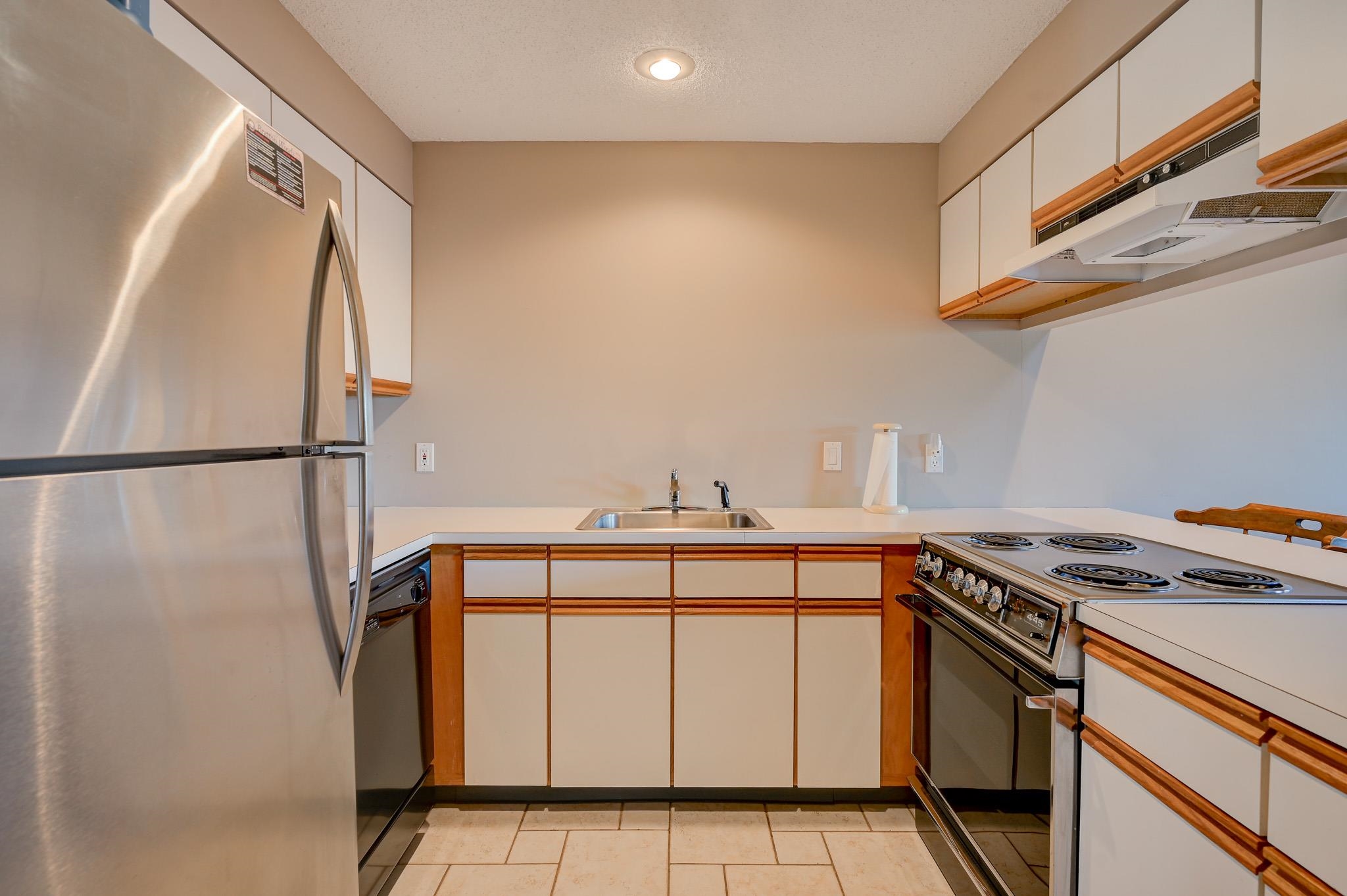 15 Attitash Woods Road Bartlett, NH 03860 - Photo 24 of 56