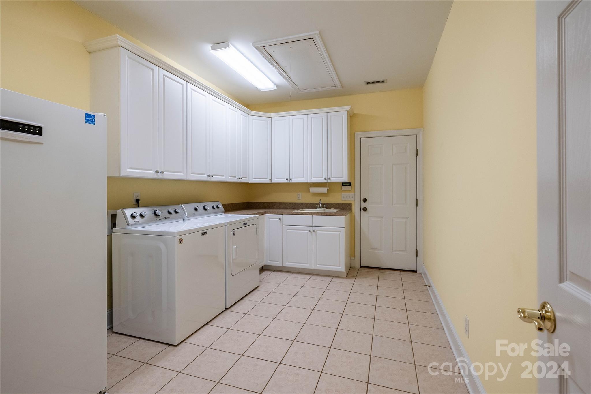 155 Players Ridge Road Hickory, NC 28601 - Photo 27 of 39 Gallery Image 27