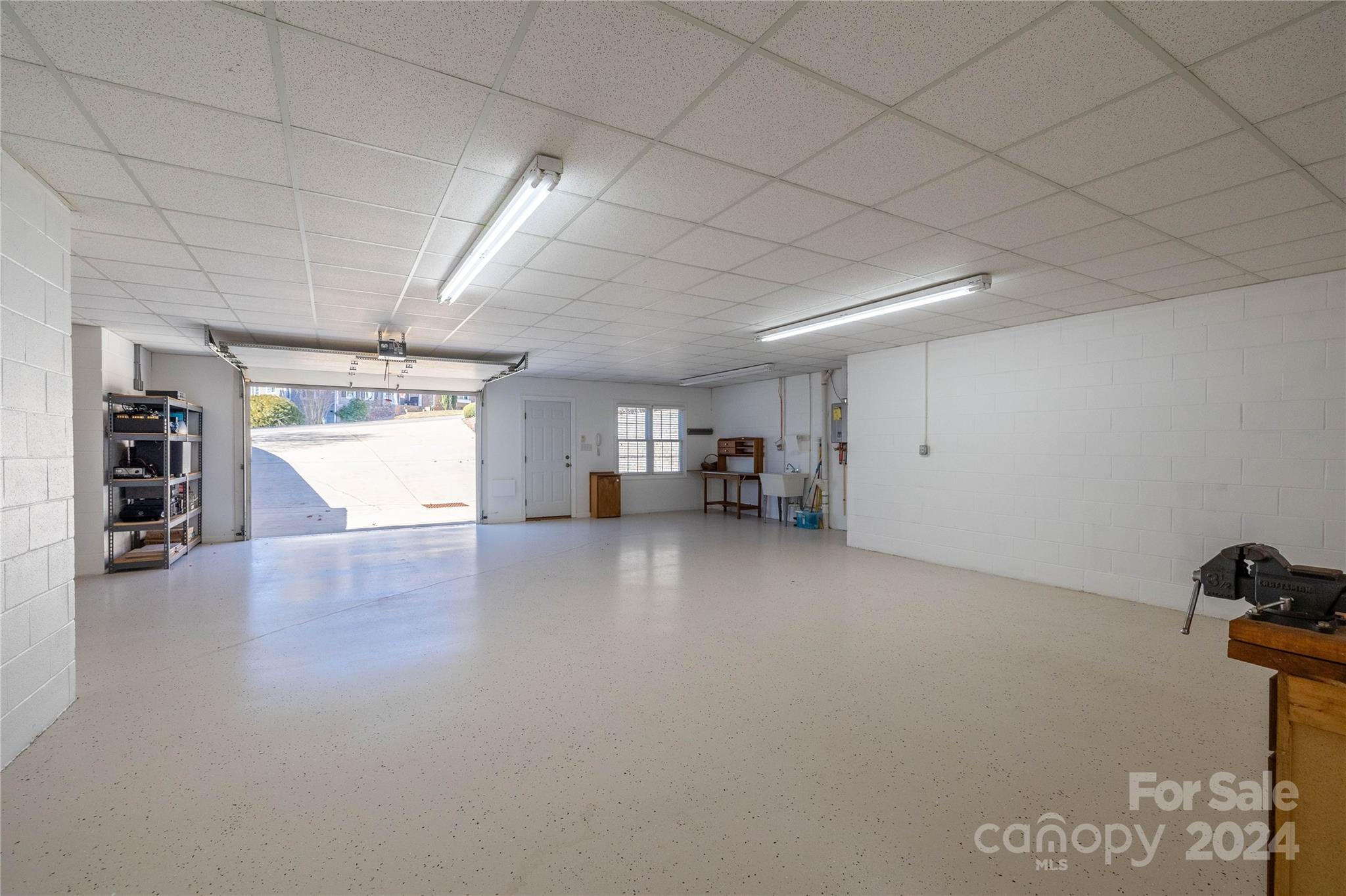 155 Players Ridge Road Hickory, NC 28601 - Photo 32 of 39 Gallery Image 32
