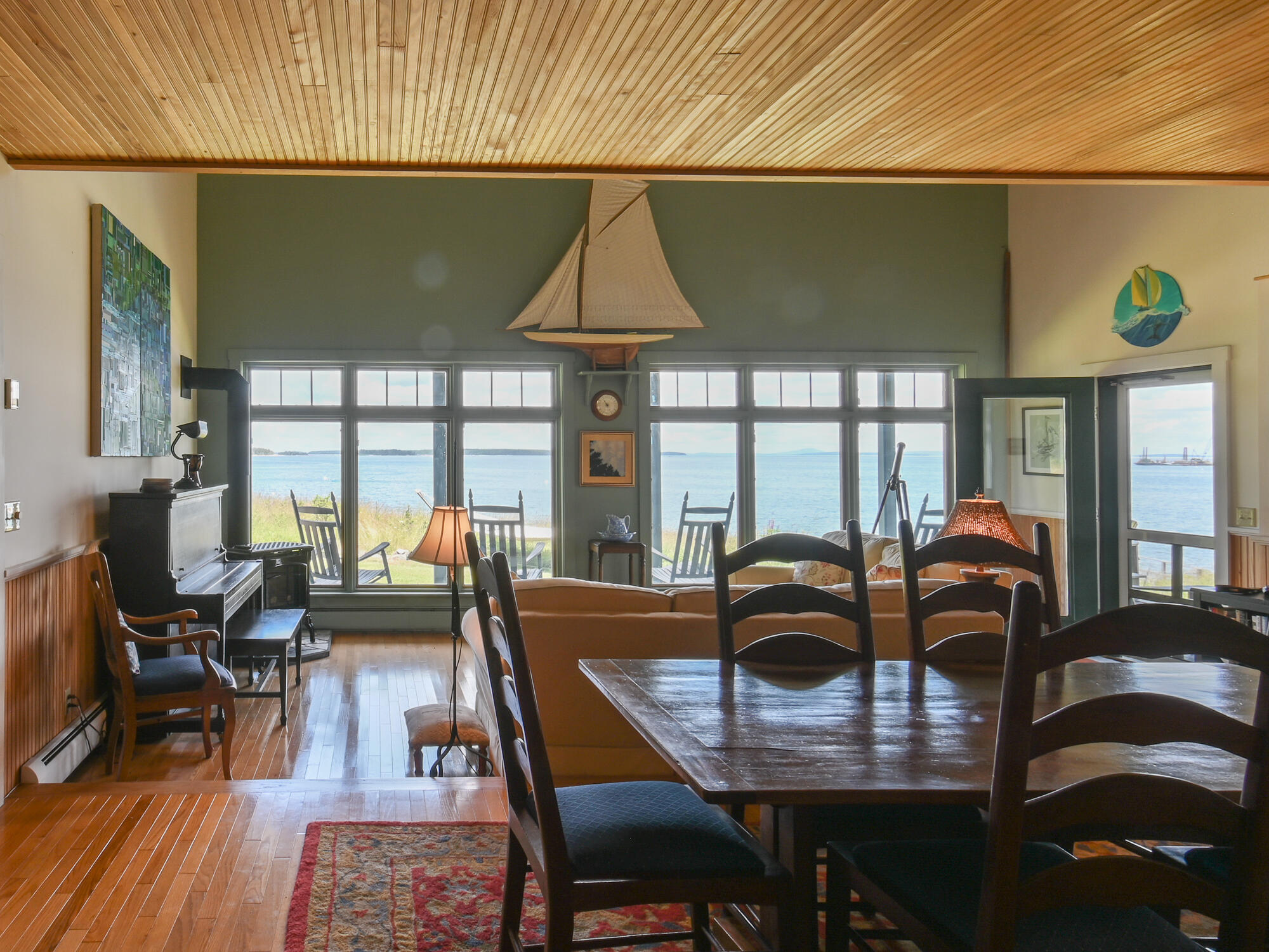 318 Atlantic Road Swans Island, ME 04685 - Photo 22 of 63 Dining