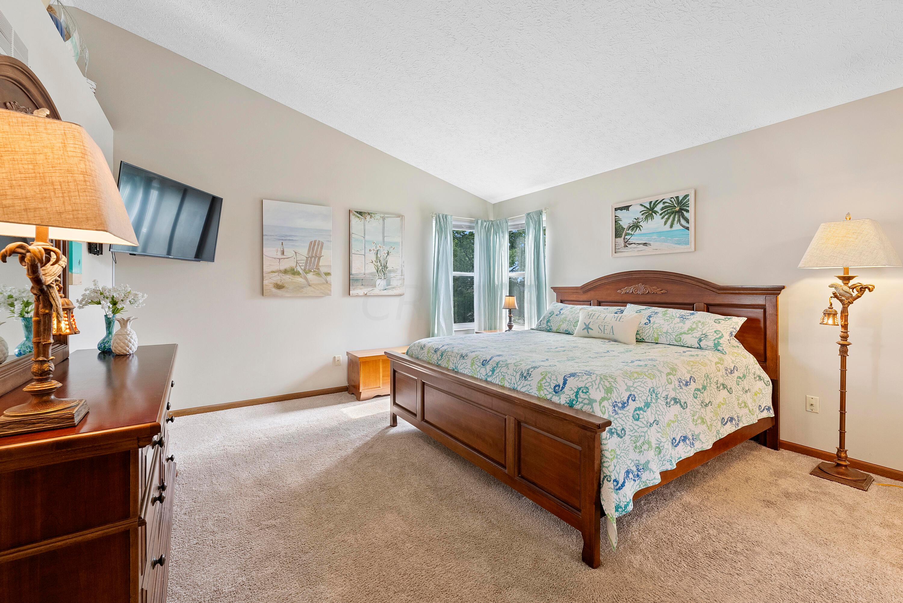 1095 Rousseau Lane Galloway, OH 43119 - Photo 20 of 39 DSC01353