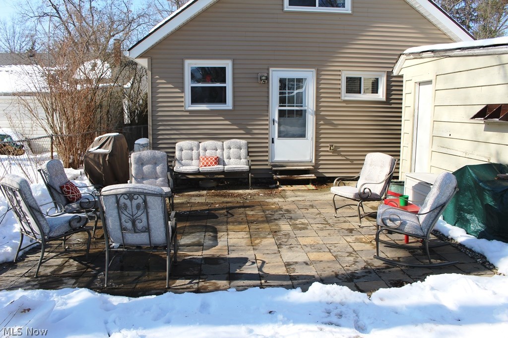 1739 Lyndhurst Road Lyndhurst, OH 44124 - Photo 17 of 21