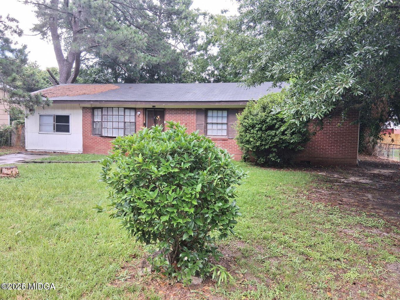 110 Merlin Street Warner Robins, GA 31093 - Photo 1 of 8 2