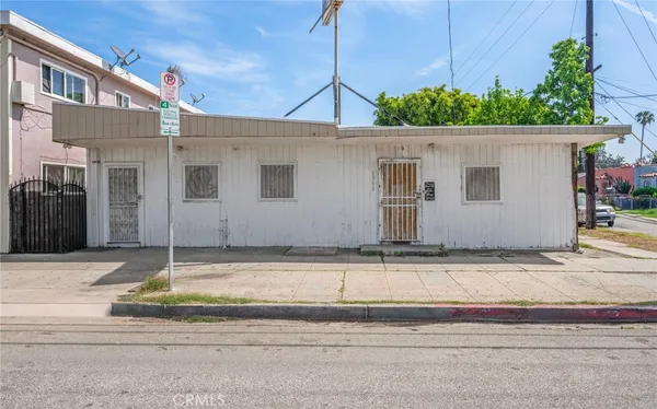 $729,000 | 1302 Wilmington Boulevard, Wilmington, CA 90744