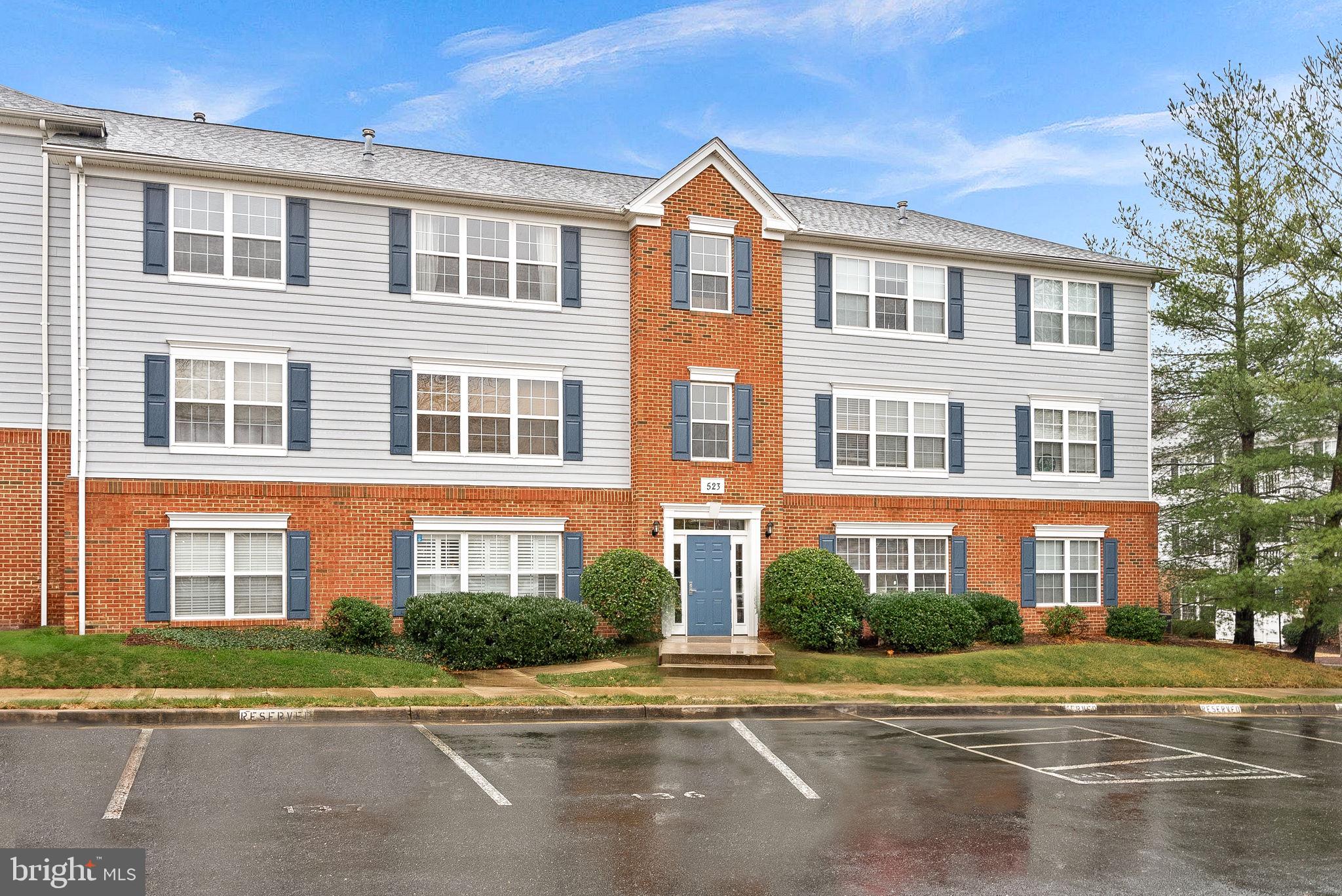 523 Constellation Square Southeast, Unit E Leesburg, VA 20175 - Photo 1 of 33