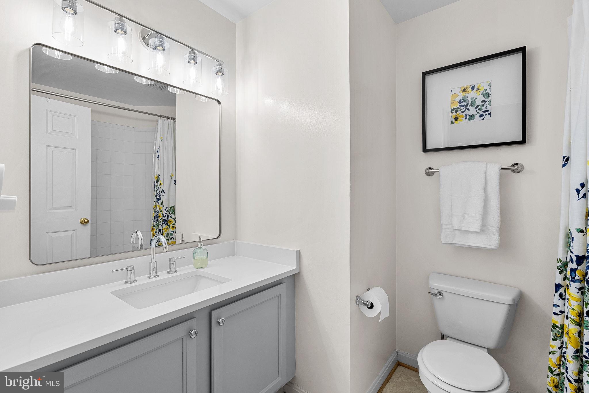 523 Constellation Square Southeast, Unit E Leesburg, VA 20175 - Photo 20 of 33