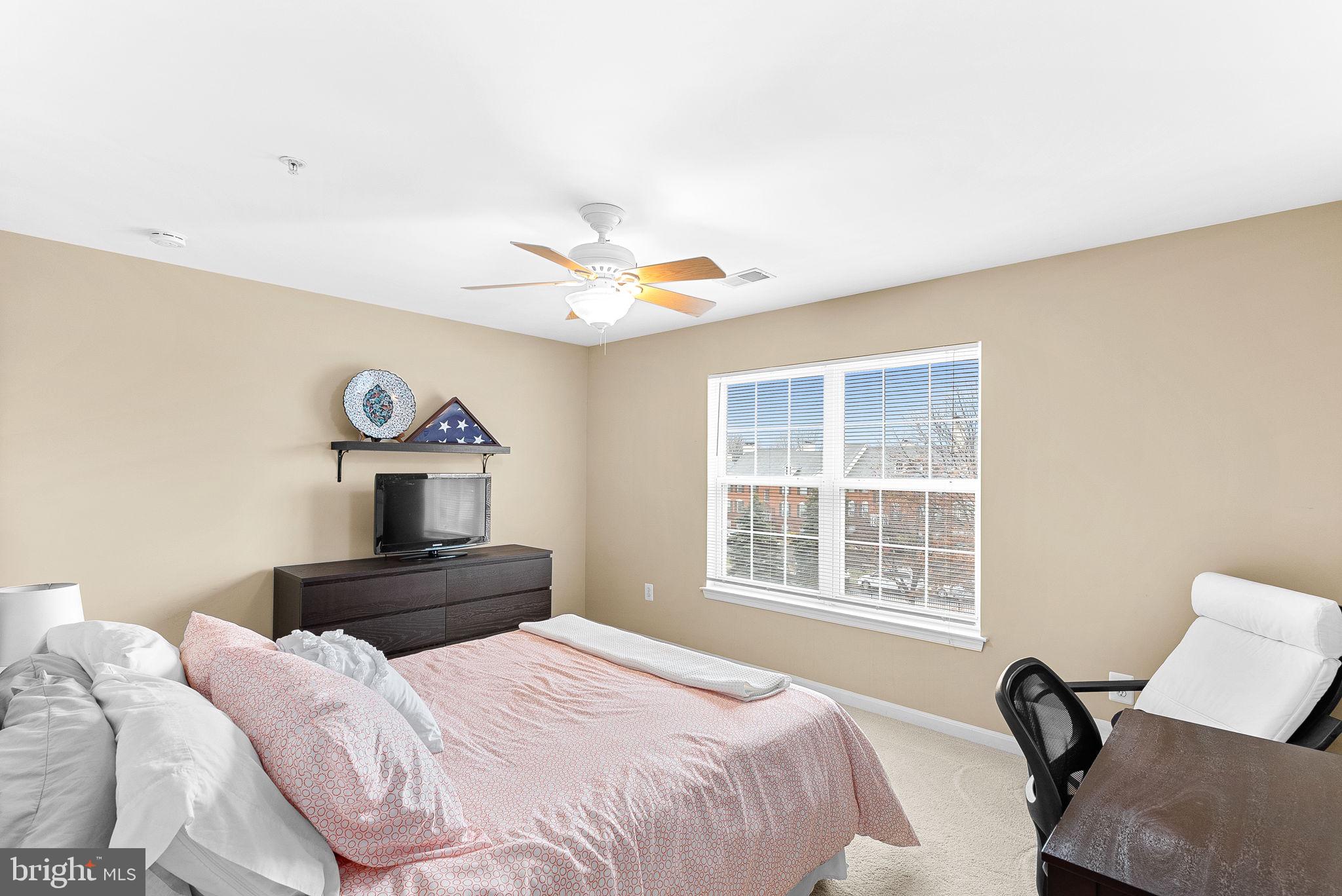 523 Constellation Square Southeast, Unit E Leesburg, VA 20175 - Photo 22 of 33