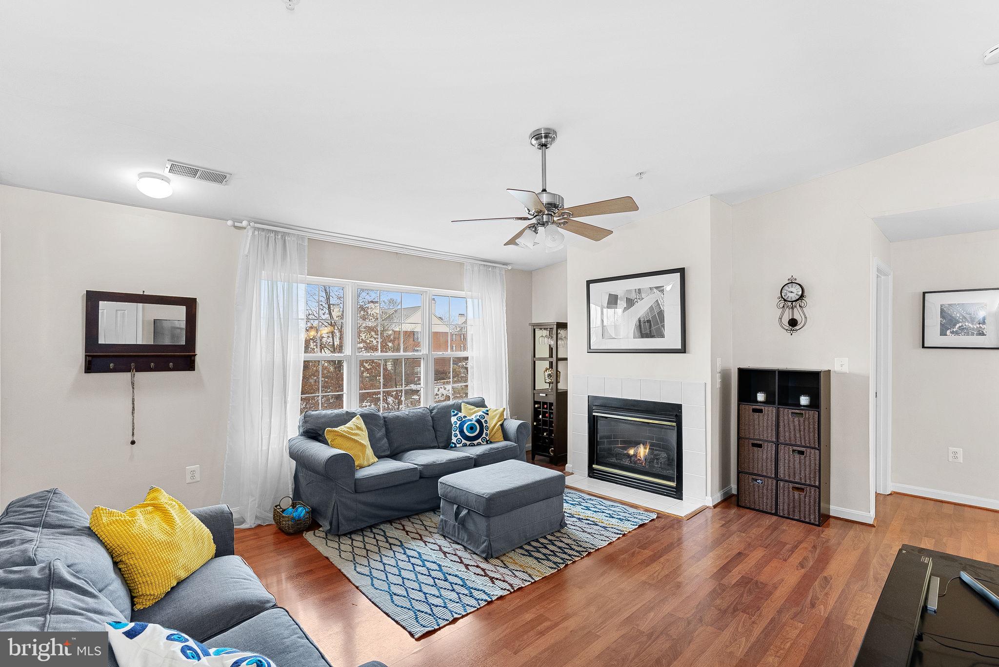 523 Constellation Square Southeast, Unit E Leesburg, VA 20175 - Photo 5 of 33