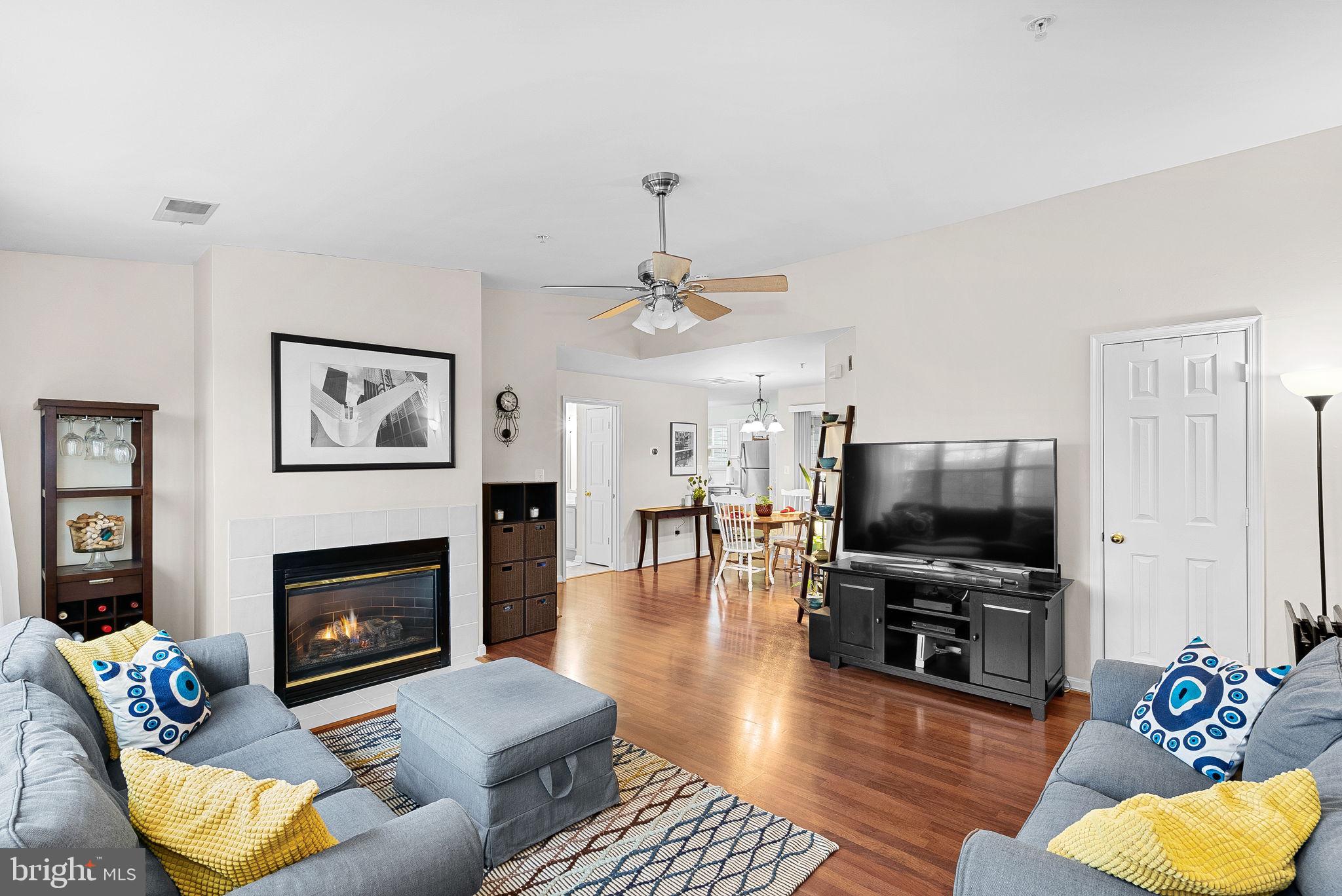 523 Constellation Square Southeast, Unit E Leesburg, VA 20175 - Photo 6 of 33