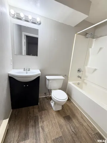 $174,900 | 626 Market Street, Pekin, IL 61554