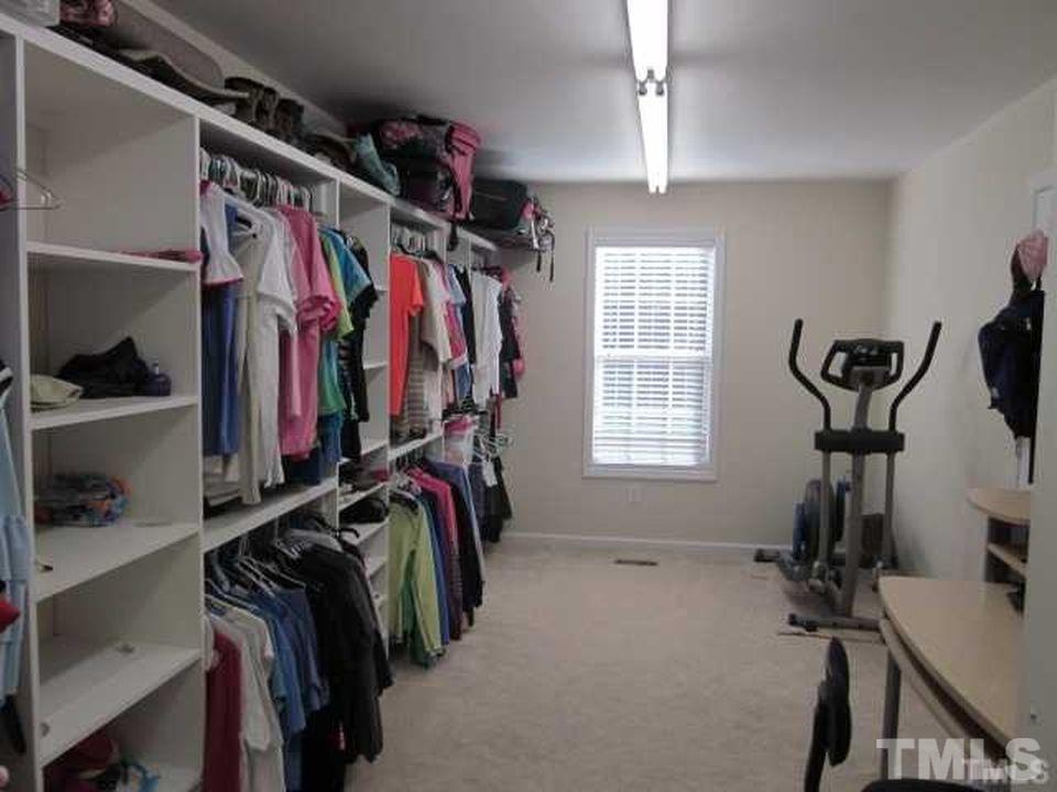 2387 Satterwhite Point Road Henderson, NC 27537 - Photo 12 of 21 Gallery Image 12