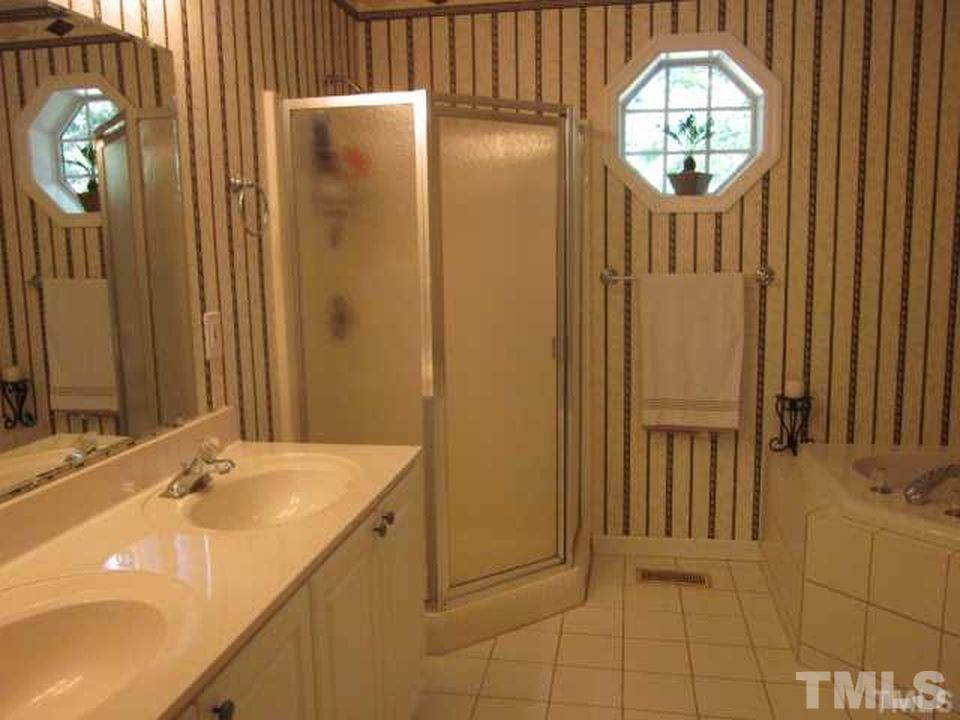 2387 Satterwhite Point Road Henderson, NC 27537 - Photo 13 of 21 Gallery Image 13