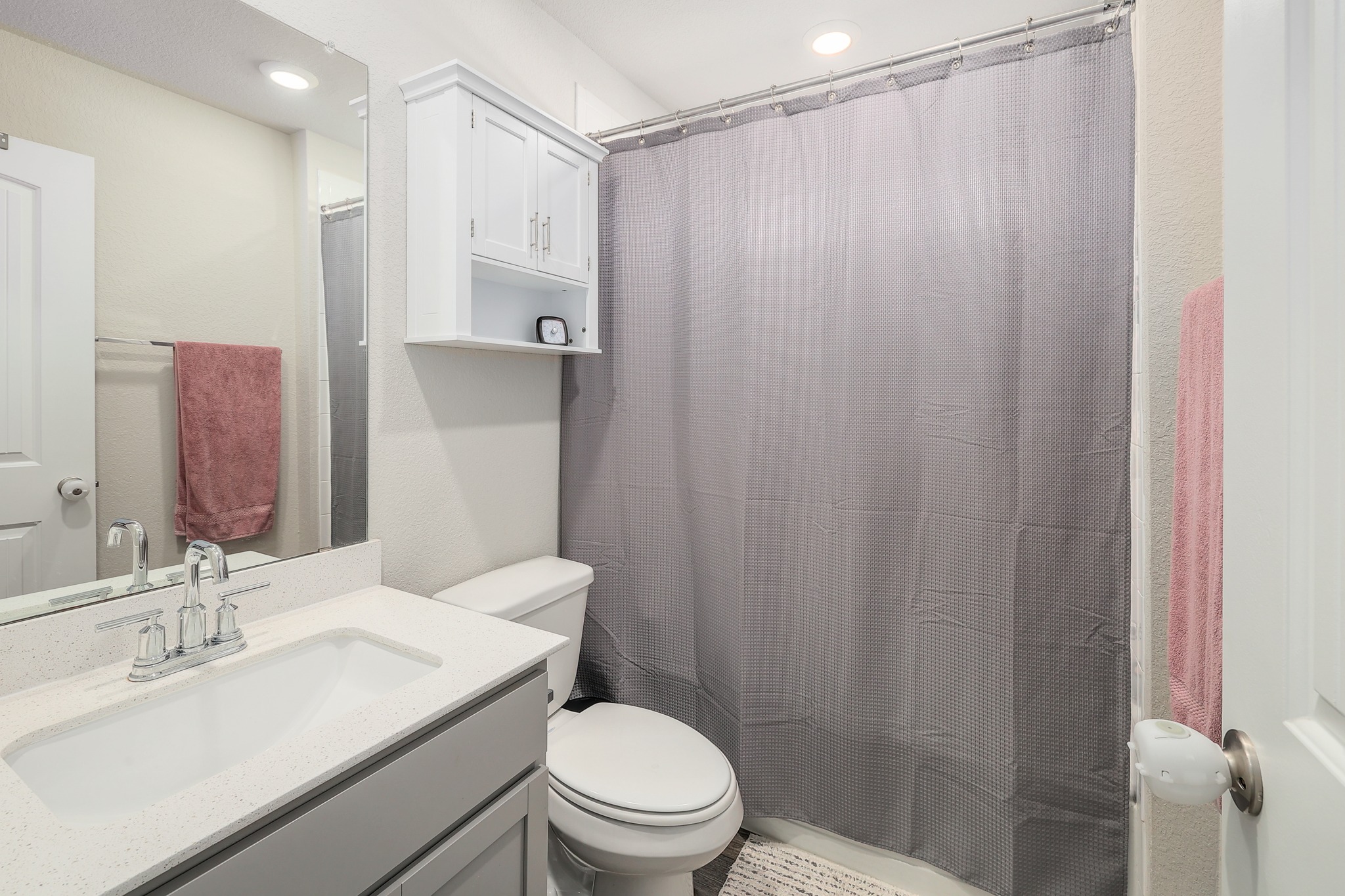 413 Hunter Loop Bertram, TX 78605 - Photo 22 of 27 Bath 2