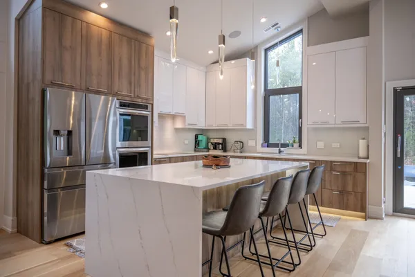 $899,000 | W5026 26th Street East, Necedah, WI 54646