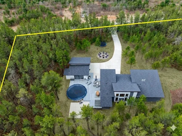 $899,000 | W5026 26th Street East, Necedah, WI 54646