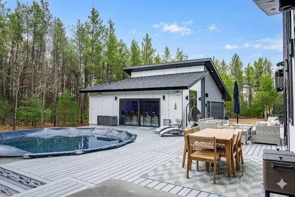 $899,000 | W5026 26th Street East, Necedah, WI 54646