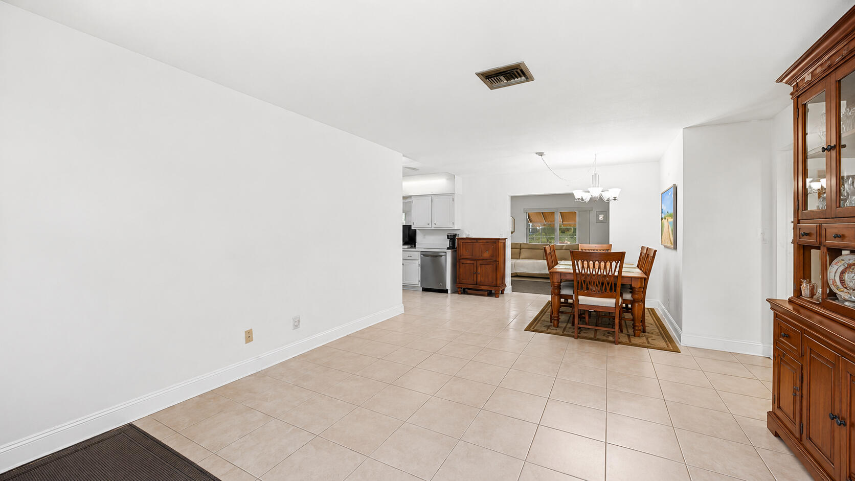 9505 Northwest 73rd Street Tamarac, FL 33321 - Photo 22 of 48 JPEG image-4761-9734-C9-0