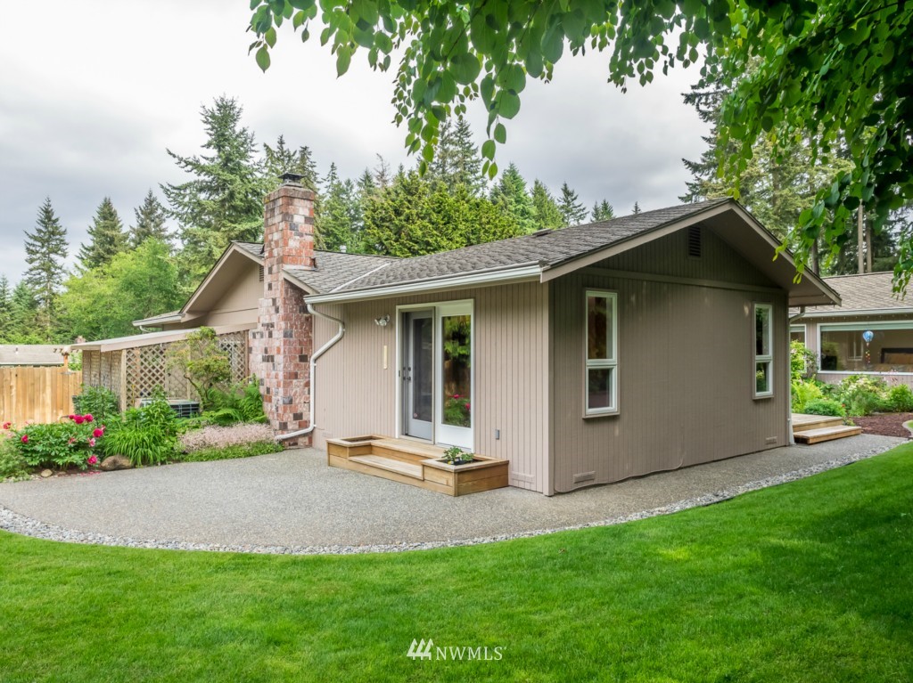 22520 1st Drive Southeast Bothell, WA 98021 - Photo 15 of 24
