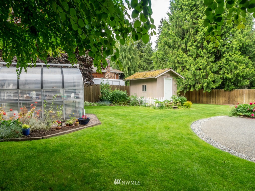 22520 1st Drive Southeast Bothell, WA 98021 - Photo 16 of 24
