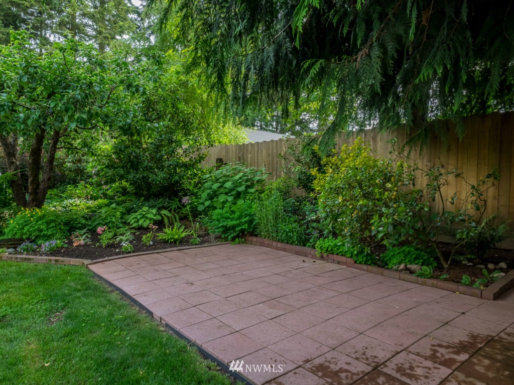 22520 1st Drive Southeast Bothell, WA 98021 - Photo 23 of 24