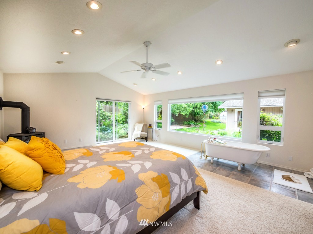 22520 1st Drive Southeast Bothell, WA 98021 - Photo 8 of 24