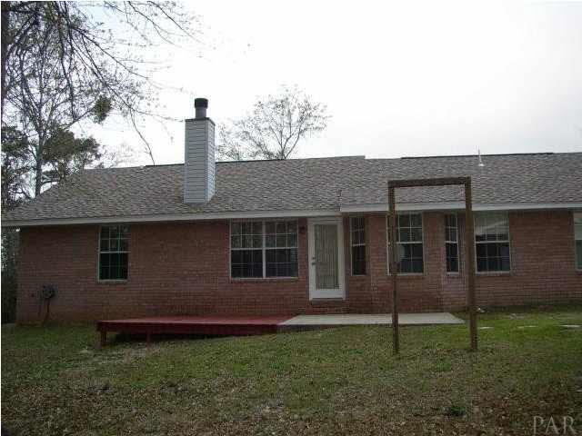 1505 Silver Ridge Drive Cantonment, FL 32533 - Photo 19 of 24 Back View