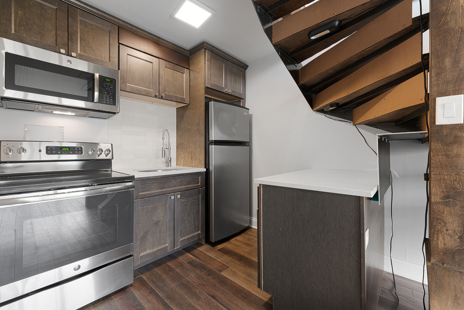 6166 North Sheridan Road, Unit 4A Chicago, IL 60660 - Photo 5 of 19 Gallery Image 5