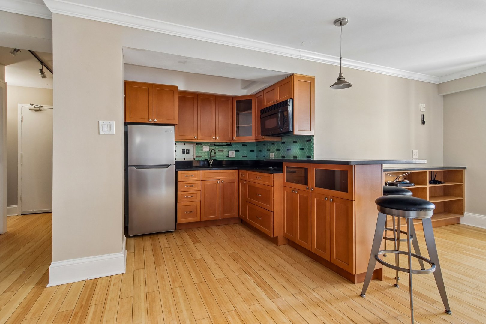 2909 North Sheridan Road, Unit 1201 Chicago, IL 60657 - Photo 13 of 32
