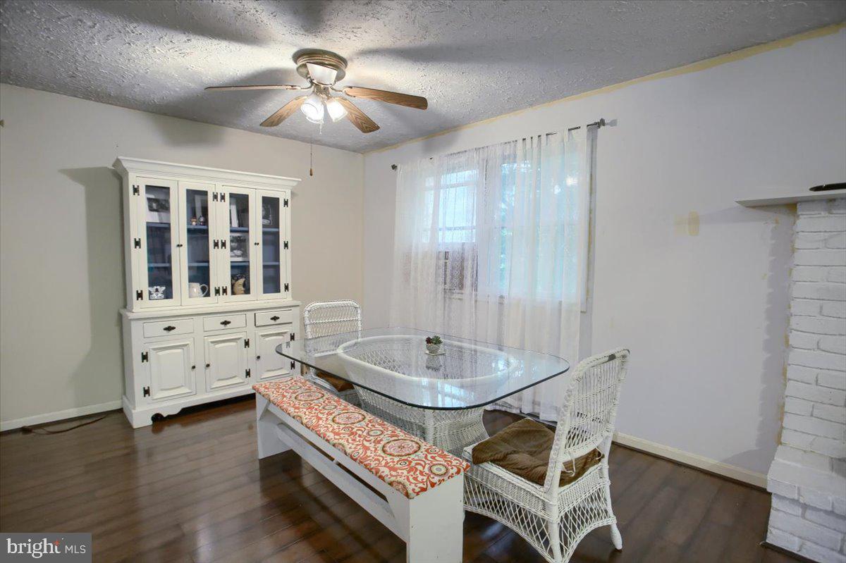 735 Pine Road Carlisle, PA 17015 - Photo 11 of 27 Gallery Image 11
