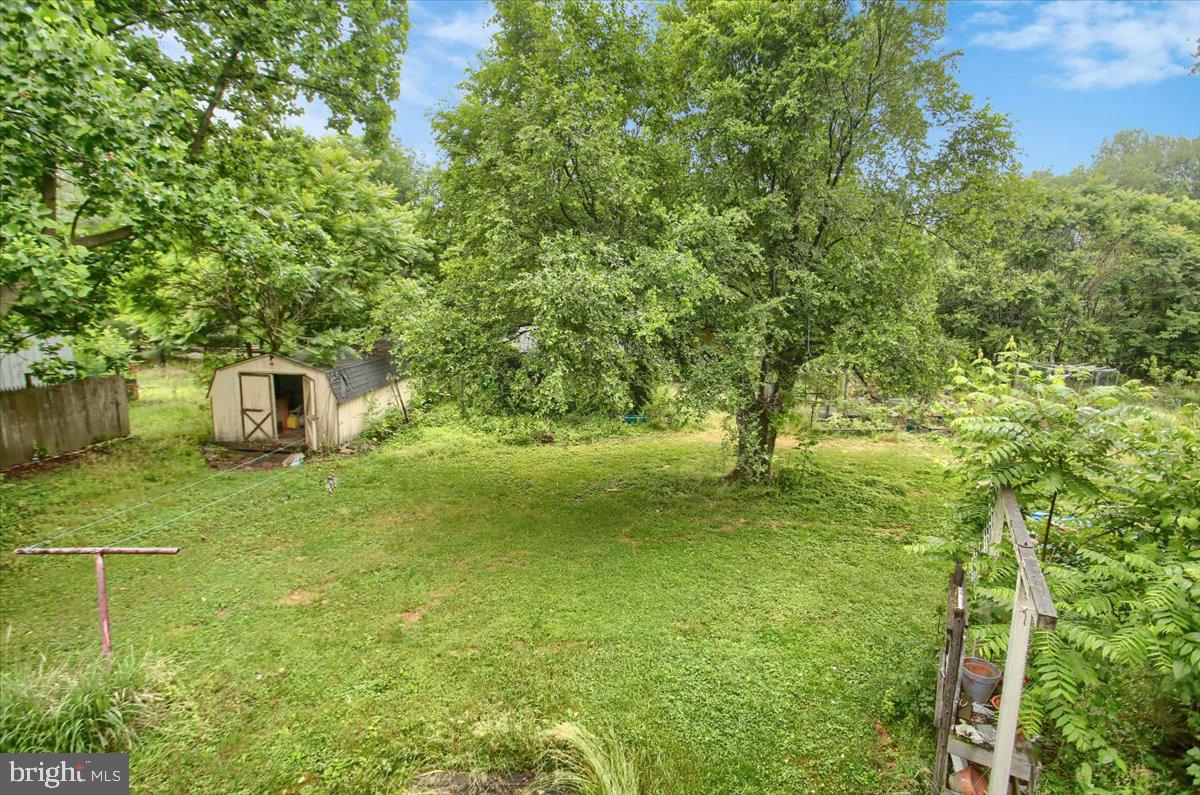 735 Pine Road Carlisle, PA 17015 - Photo 23 of 27 Gallery Image 23